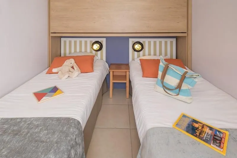 Hotel Residence P&V Premium Le Coteau Et La Mer Douarnenez France