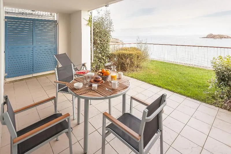 Residence P&V Premium Le Coteau Et La Mer Douarnenez 0*,